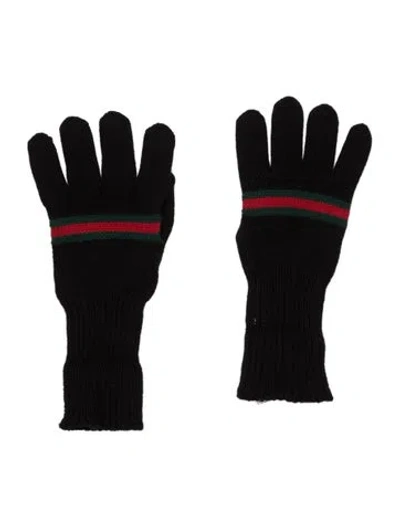 Pre-owned Gucci Wool Winter Gloves In Black