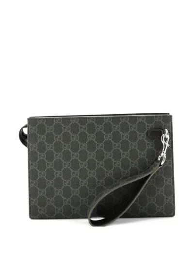 Pre-owned Gucci Wristlet Pouch Bicolor Gg Coated Canvas And Leather Small Clutch Bag In Green