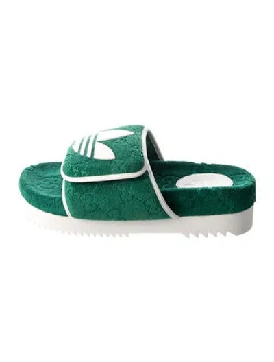 Pre-owned Gucci X Adidas Gg Logo Terry Cloth Slides In Green