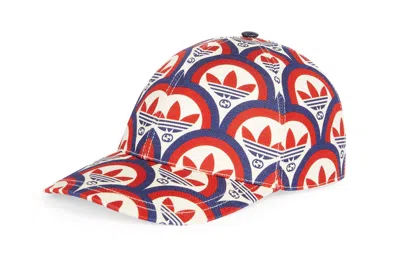 Pre-owned Gucci X Adidas Trefoil Print Baseball Cap Red/white/blue