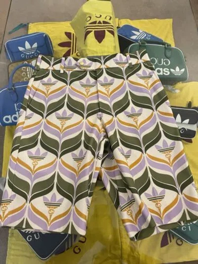 Pre-owned Gucci X Adidas Trefoil Print Shorts - Size 50/large Rrp£880 In Multicoloured