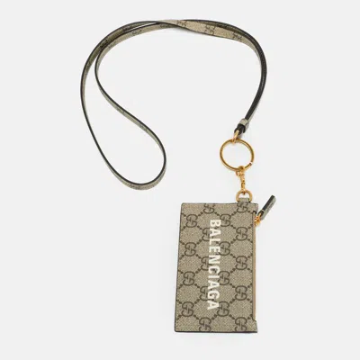 Pre-owned Gucci X Balenciaga The Hacker Project Beige Gg Supreme Canvas Card Case With Strap In Sand