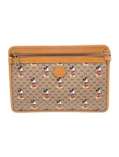 Pre-owned Gucci X Disney Sukey Clutch In Brown