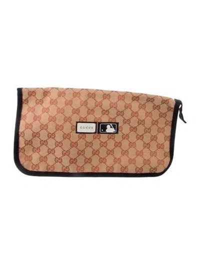 Pre-owned Gucci X Mlb Mlb Gg Canvas Mlb Gg Canvas Slippers Pouch In Neutral