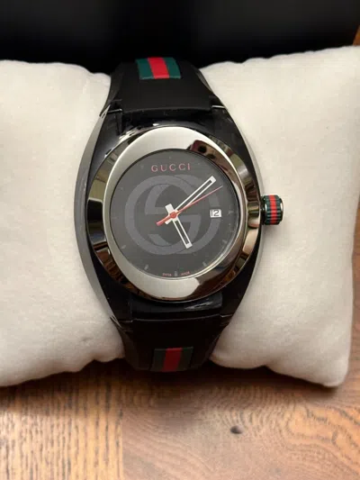 Pre-owned Gucci Ya137101 Men's Black Watch 40mm Casual Wear