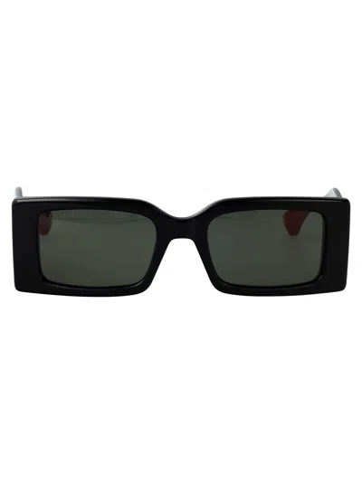 GUCCI GUCCI SQUARED SUNGLASSES GG1860 S 001