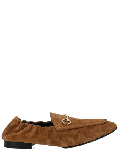 Gucci -style Gg Loafer With Clasp Detail In Brown