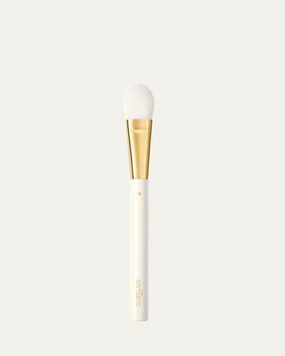 Guerlain No 12 Fluid Foundation Face Brush In White