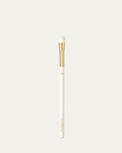 Guerlain No 23 Eyeshadow Shading Brush In White