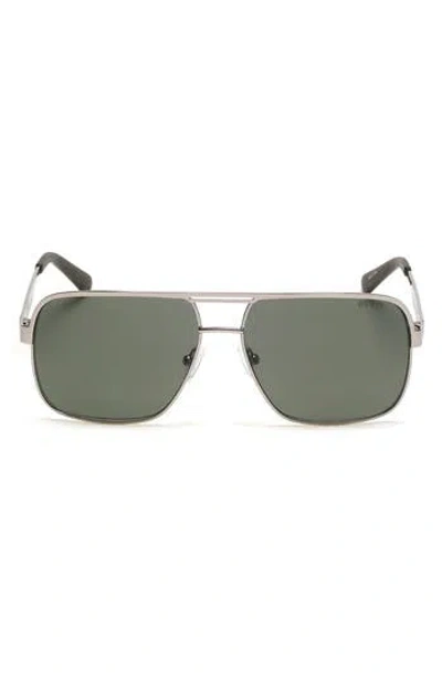 Guess 59mm Navigator Sunglasses In Metallic