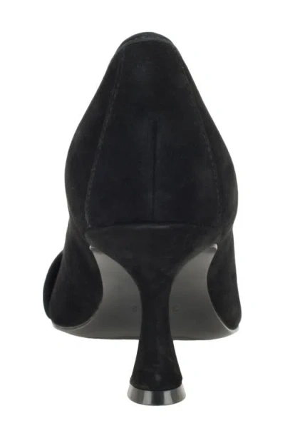 Guess Andey Pointed Toe Pump In Black