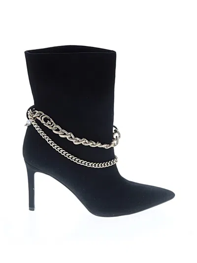 Pre-owned Guess Ankle Boots In Black