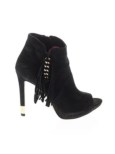 Pre-owned Guess Ankle Boots In Black