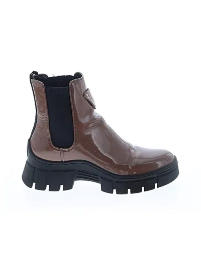 Pre-owned Guess Ankle Boots In Brown