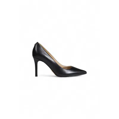 GUESS BLACK LEATHER PUMP