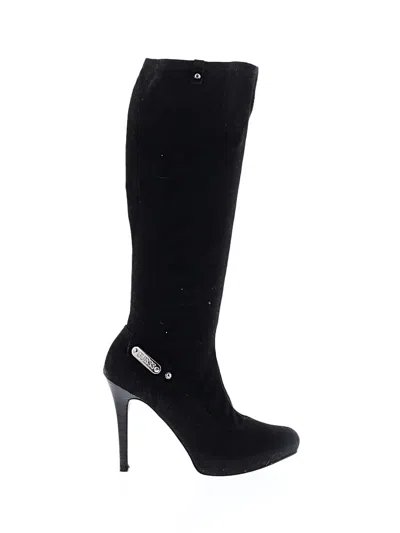 Pre-owned Guess Boots In Black