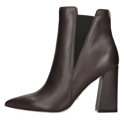Guess Boots In Marrone Marroni