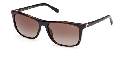 Guess Gu00169 52f In Brown