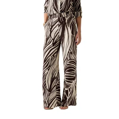 Guess Brown Viscose Casual Pants In Black