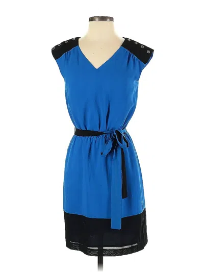 Pre-owned Guess Casual Dress In Blue