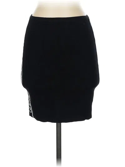 Pre-owned Guess Casual Skirt