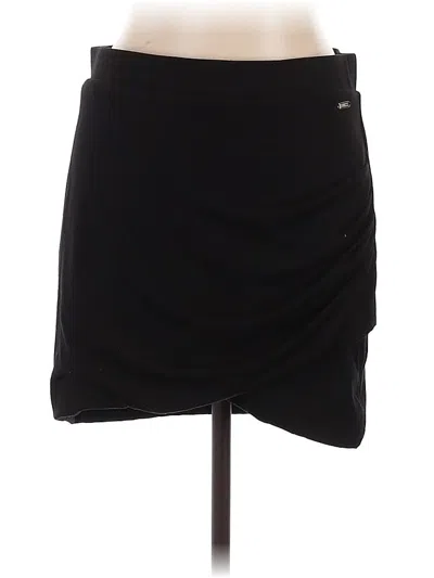 Pre-owned Guess Casual Skirt In Black