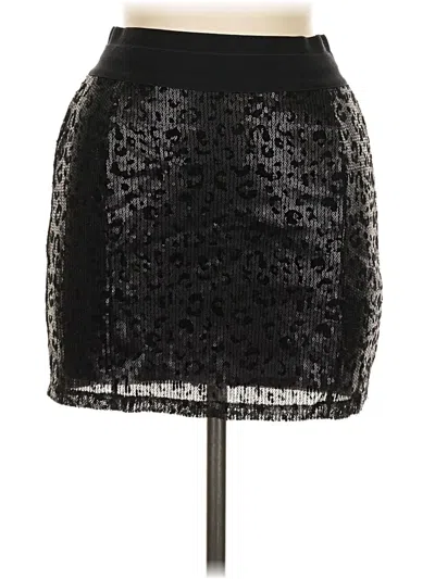 Pre-owned Guess Casual Skirt In Black