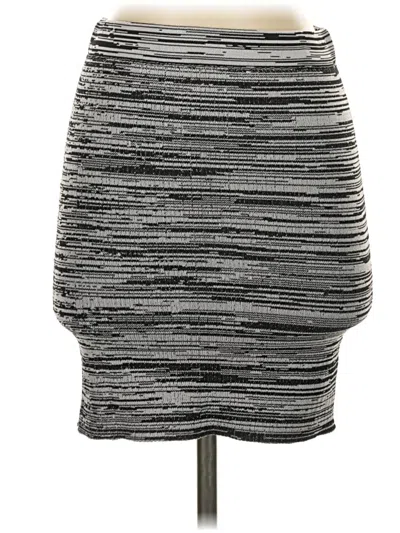 Pre-owned Guess Casual Skirt In Silver