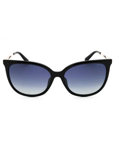Guess Cat Eye Women's Mini Sunglasses In 01d - Shiny Black / Smoke Polarized