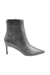 Guess Chic Pointed Toe Ankle Boots With Elegant Heel And Zip Closure In Black