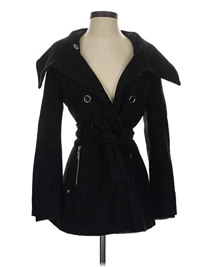 Pre-owned Guess Coat In Black