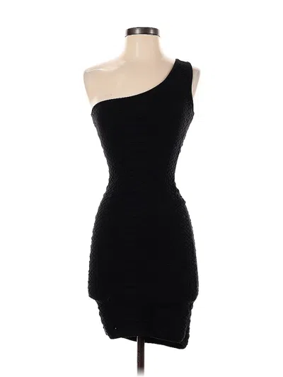 Pre-owned Guess Cocktail Dress In Black