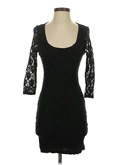 Pre-owned Guess Cocktail Dress In Black