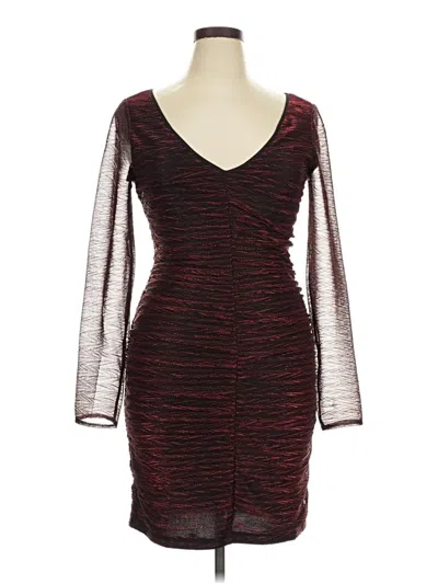 Pre-owned Guess Cocktail Dress In Burgundy