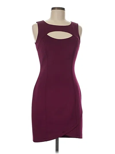 Pre-owned Guess Cocktail Dress In Burgundy