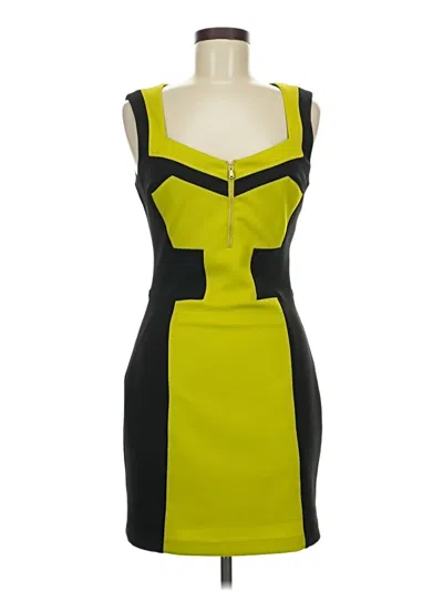 Pre-owned Guess Cocktail Dress In Green