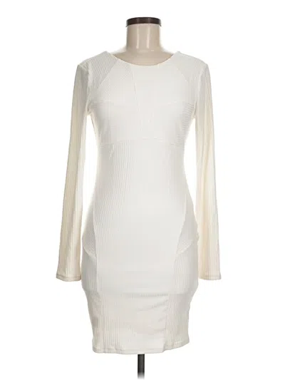 Pre-owned Guess Cocktail Dress In Ivory