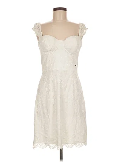 Pre-owned Guess Cocktail Dress In Ivory