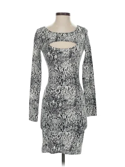 Pre-owned Guess Cocktail Dress In Silver