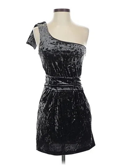 Pre-owned Guess Cocktail Dress In Silver