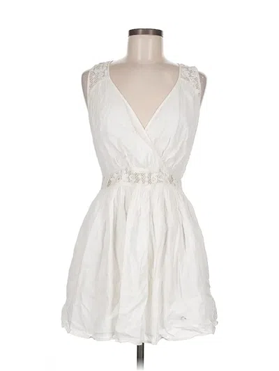 Pre-owned Guess Cocktail Dress In White