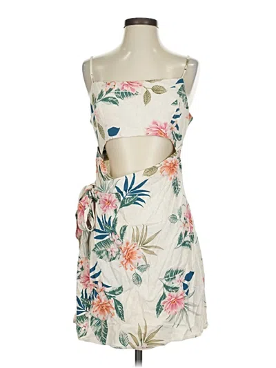 Pre-owned Guess Cocktail Dress In White