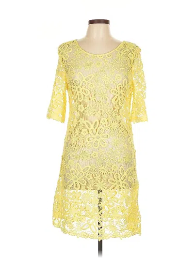 Pre-owned Guess Cocktail Dress In Yellow
