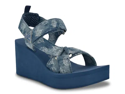Guess Daysa Wedge Sandal In Blue