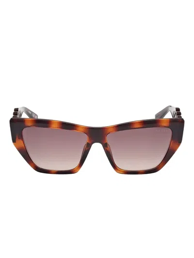Guess Eyewear Cable-link Cat-eye Sunglasses In Brown