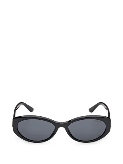 Guess Eyewear Logo-plaque Oval-frame Sunglasses In Black