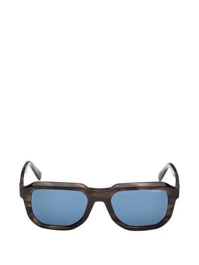 Guess Eyewear Square-frame Tinted Sunglasses In Brown
