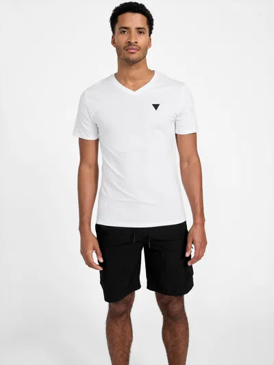 Guess Factory Eco Stephano Cooling V-neck Tee In White