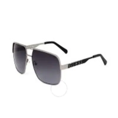 Guess Factory Smoke Gradient Navigator Men's Sunglasses Gf5069 08b 59 In Black