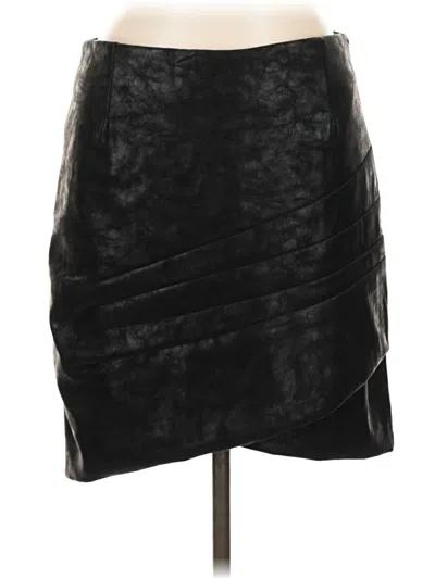 Pre-owned Guess Faux Leather Skirt In Black